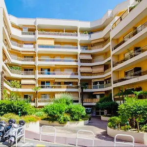 https://princess-palace-beach-monte-carlo.fr-provencehotel.com